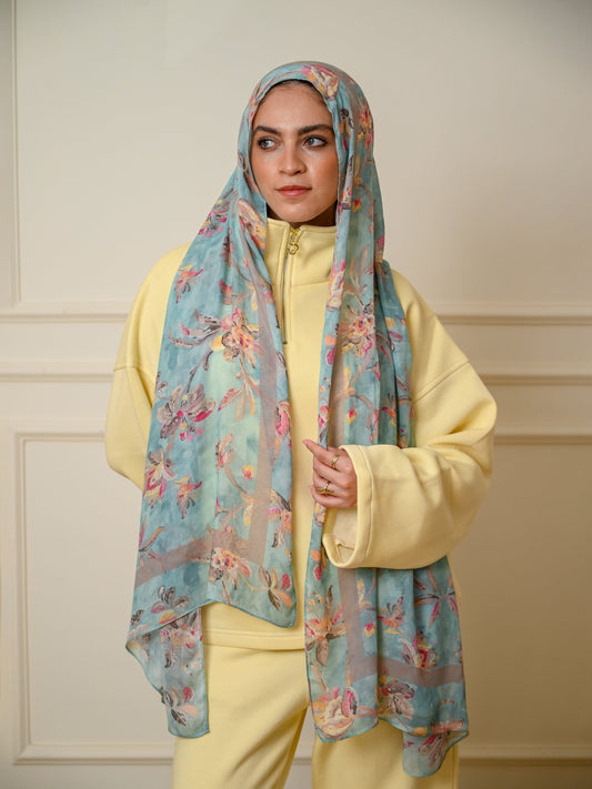 Tinted Fayrouz in Modal