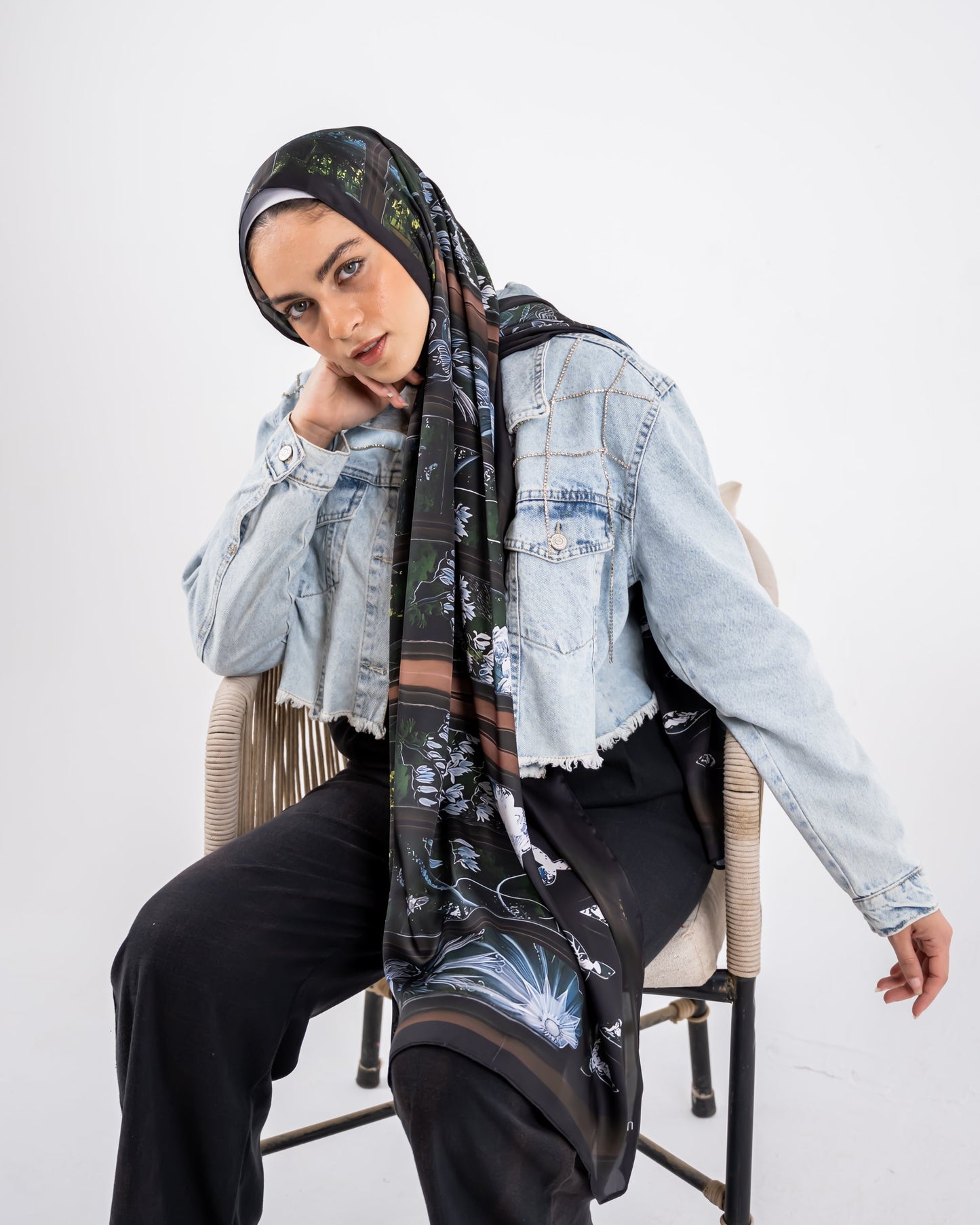 Layali in satin 🖤