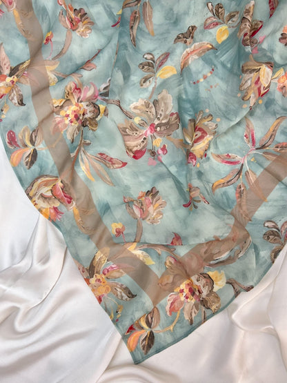 Tinted Fayrouz in chiffon